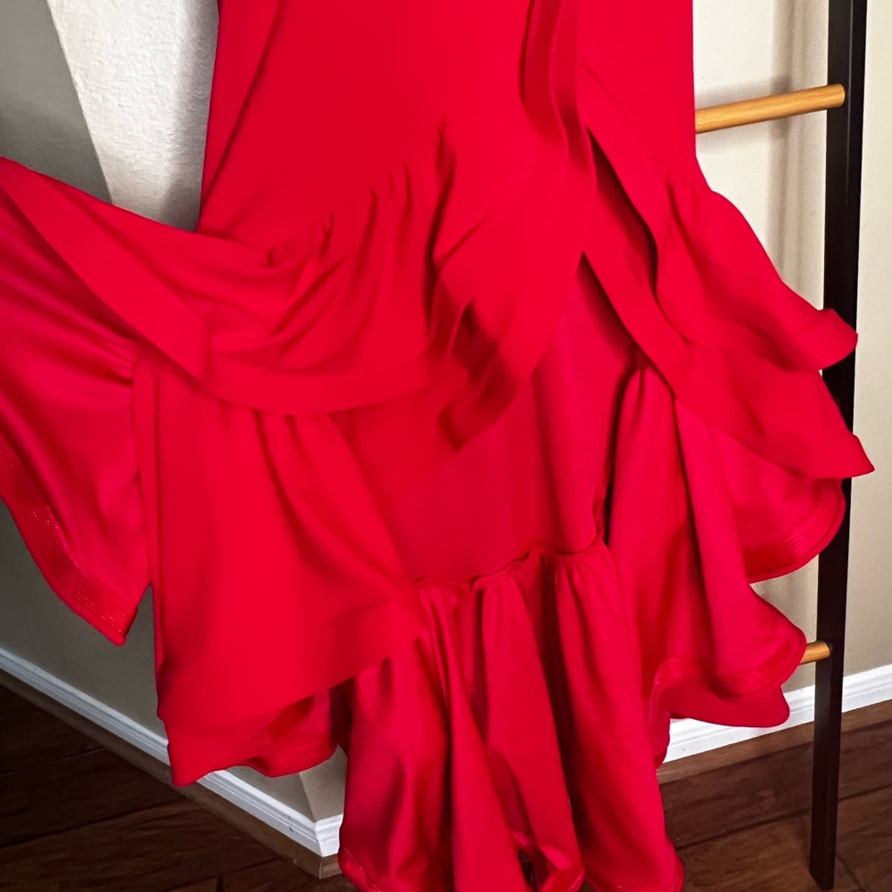 New ▶️ BETSY & ADAM ◀️ Tiered Ruffles Scuba Crepe Gown 4 Petite - Picture 11 of 14